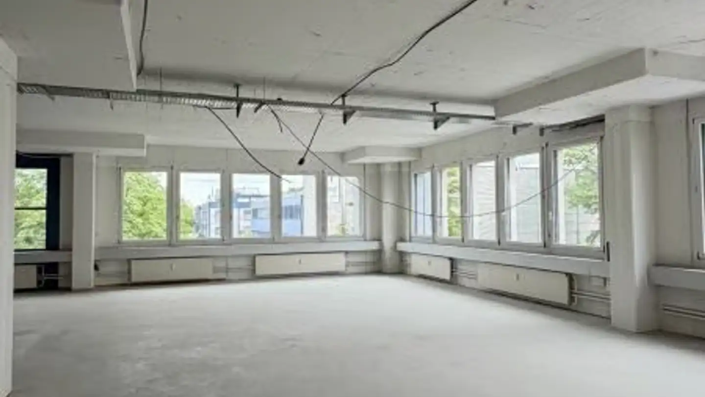 Spazio pubblicitario in affitto - Chriesbaumstrasse 4, 8604 Volketswil - Foto 4