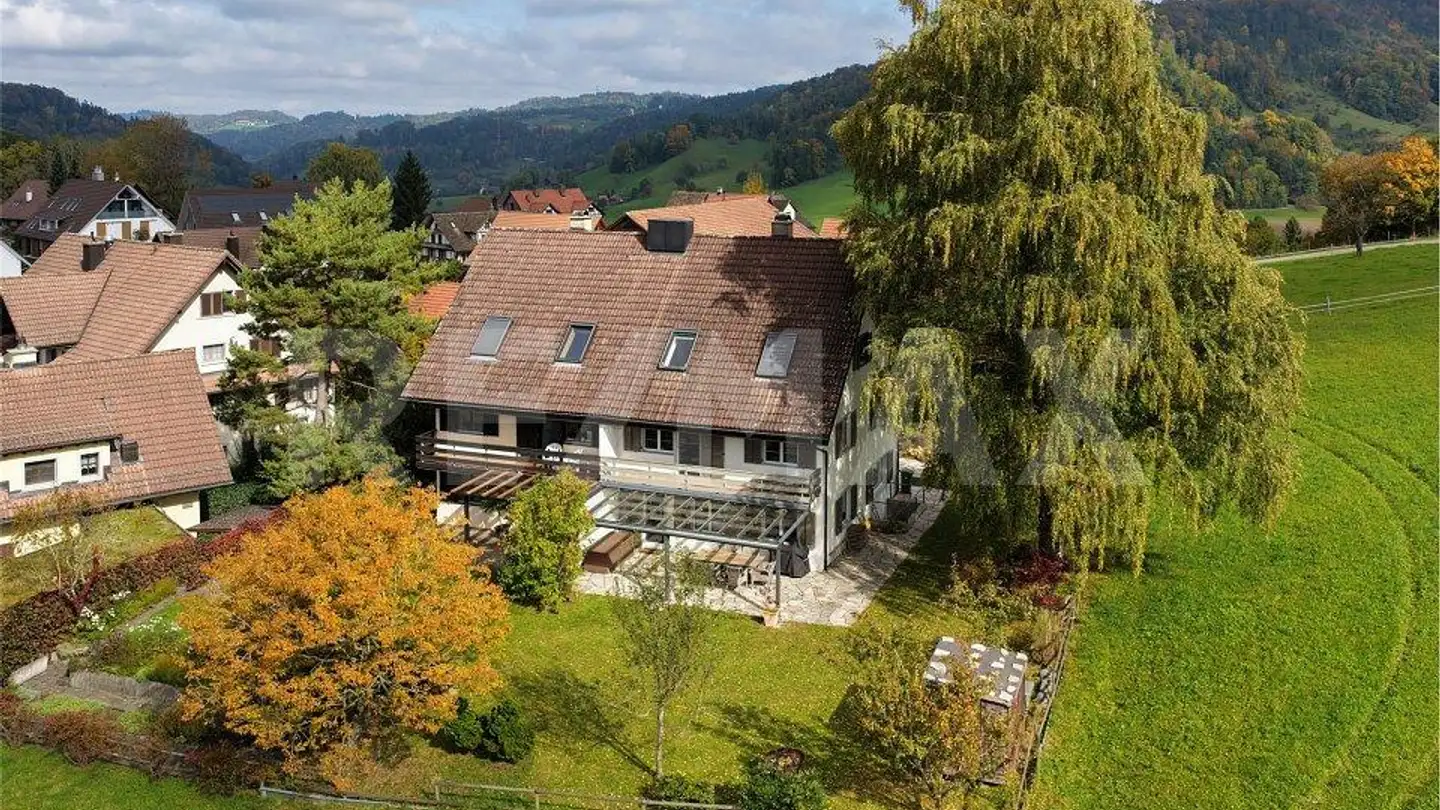 Casa bifamiliare in vendita - 8914 Aeugst am Albis