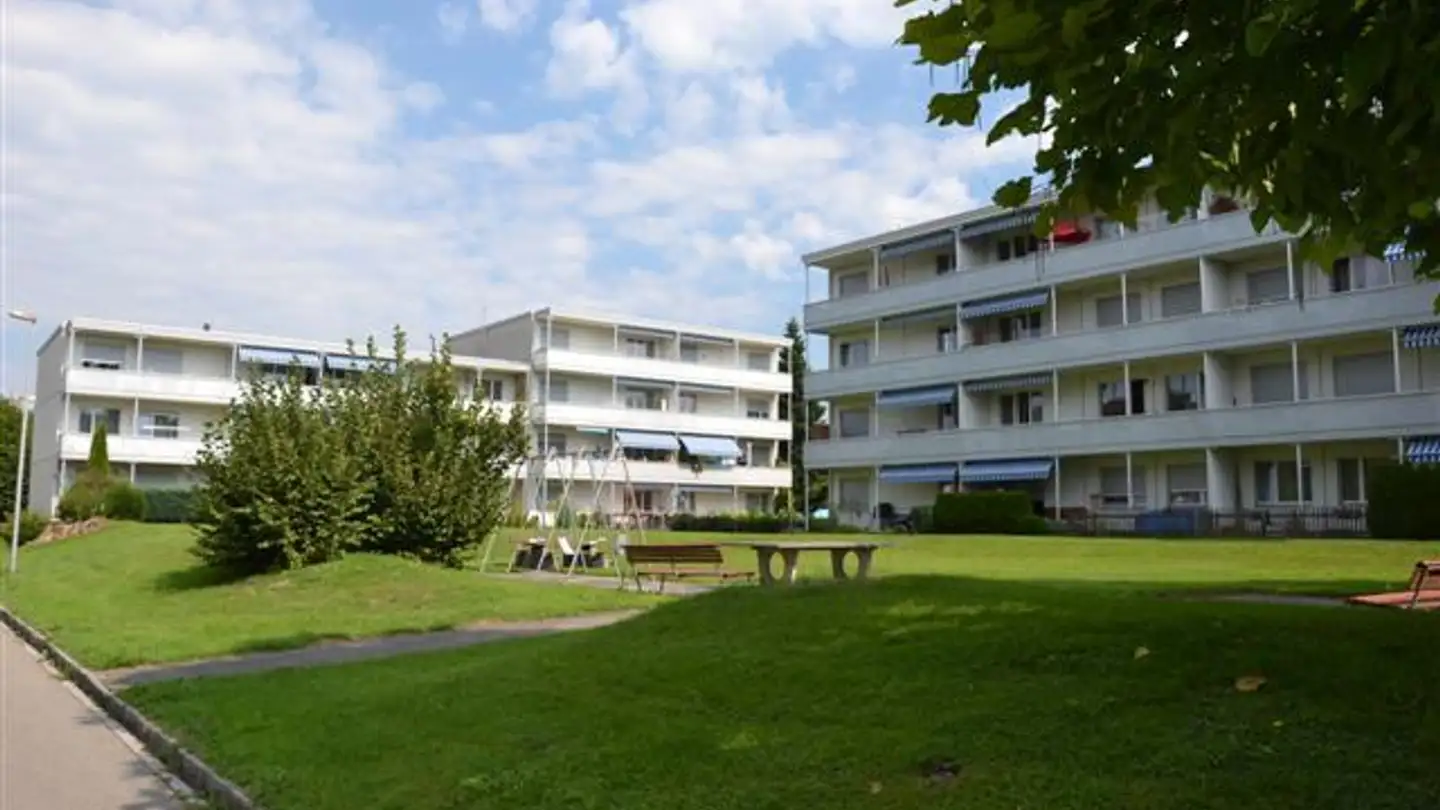 Covered parking space for rent - Schellenmattstrasse 14, 6330 Cham