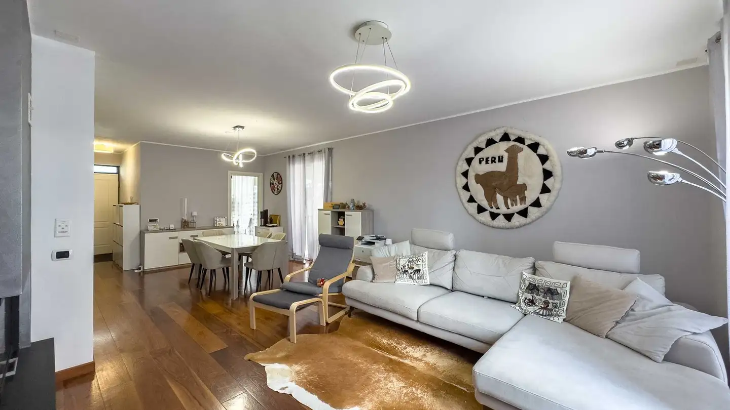 Row house for sale - Via Delle Scuole, 6818 Melano