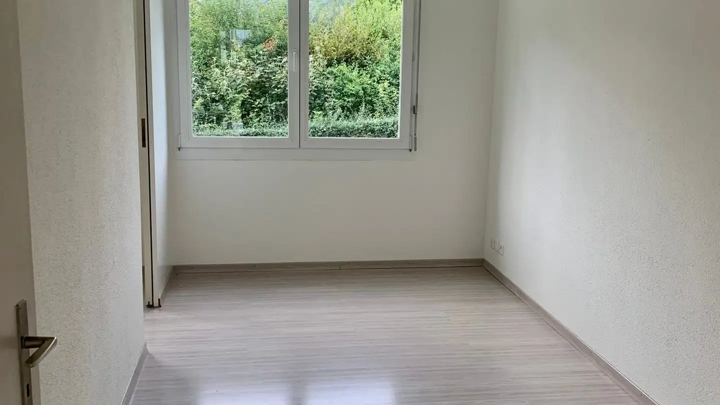 Wohnung mieten - Püntenstrasse 40, 8143 Stallikon - Foto 2