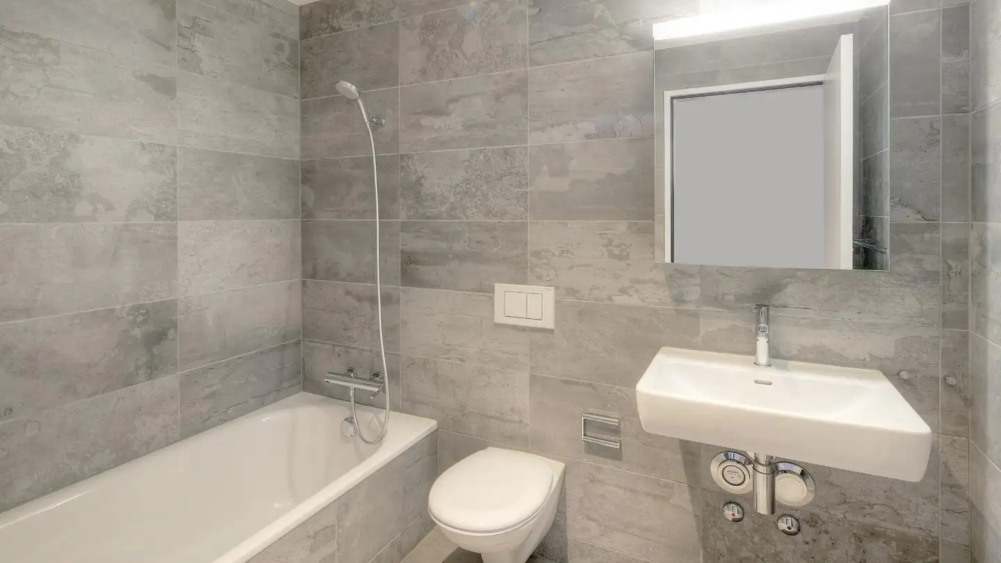 Wohnung mieten - Aarestrasse, 3600 Thun - Foto 3