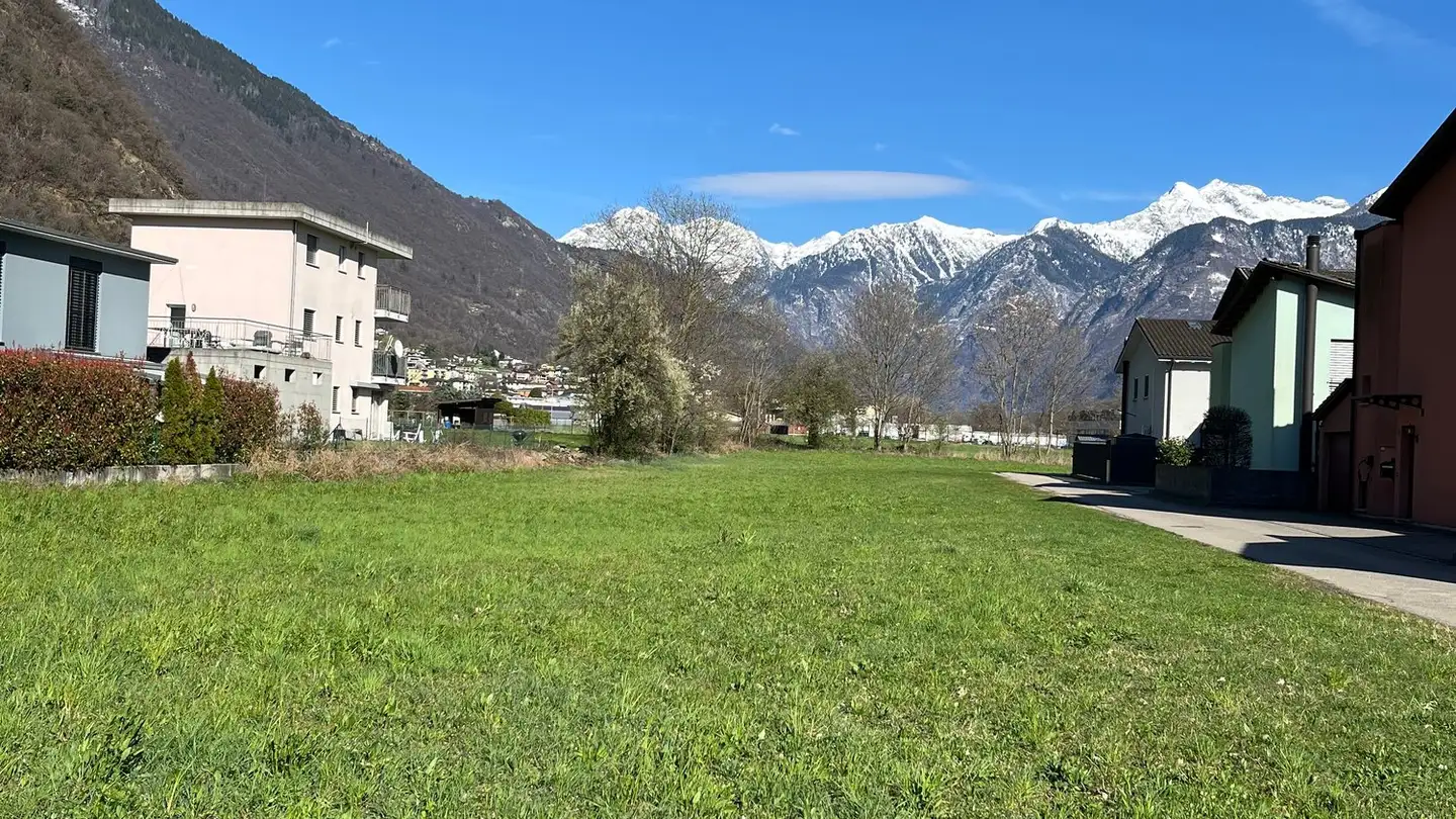 Bauland kaufen - 6533 Lumino