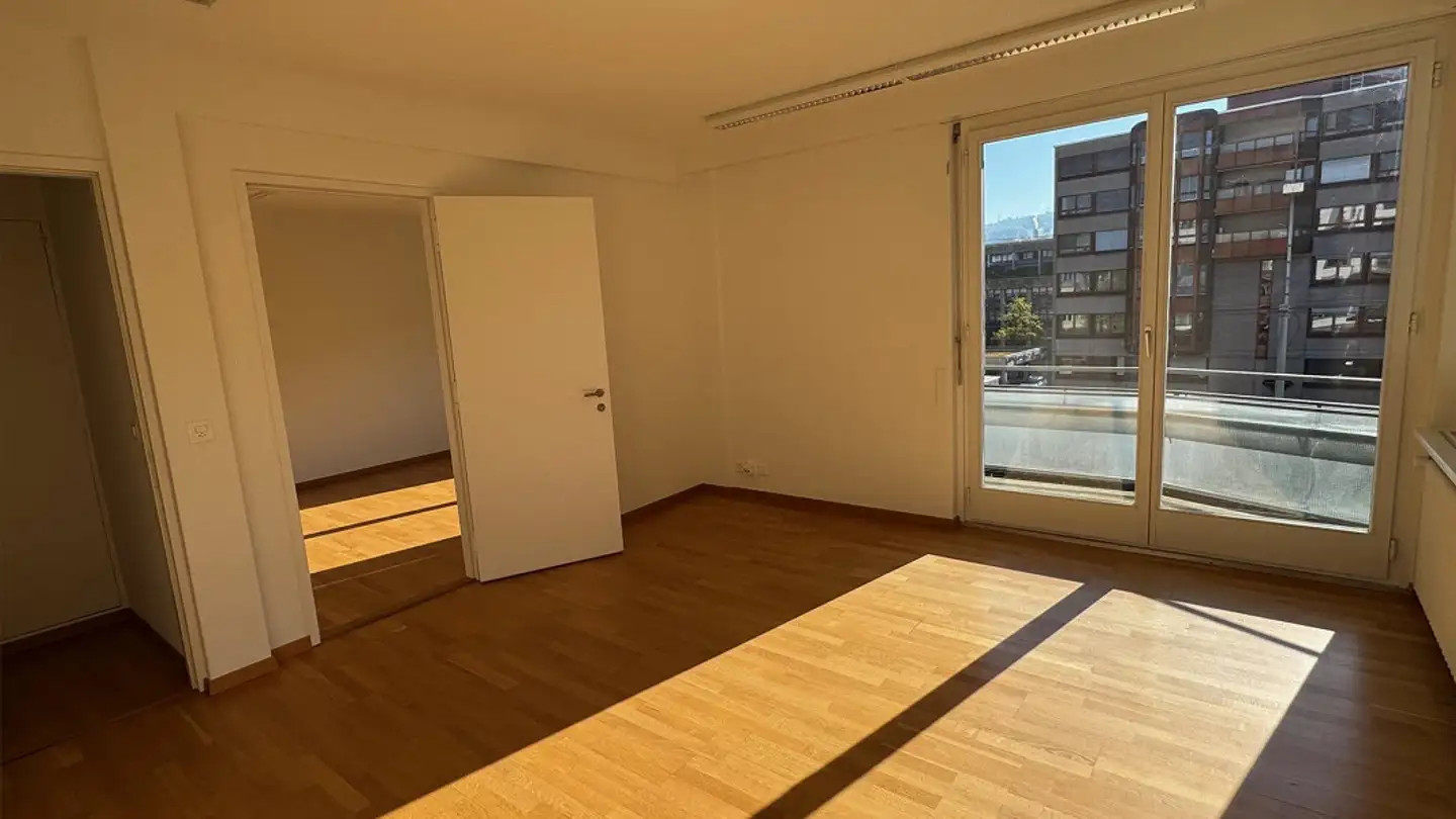 Spazio ufficio in affitto - Alpenstrasse 14, 6300 Zug - Foto 2