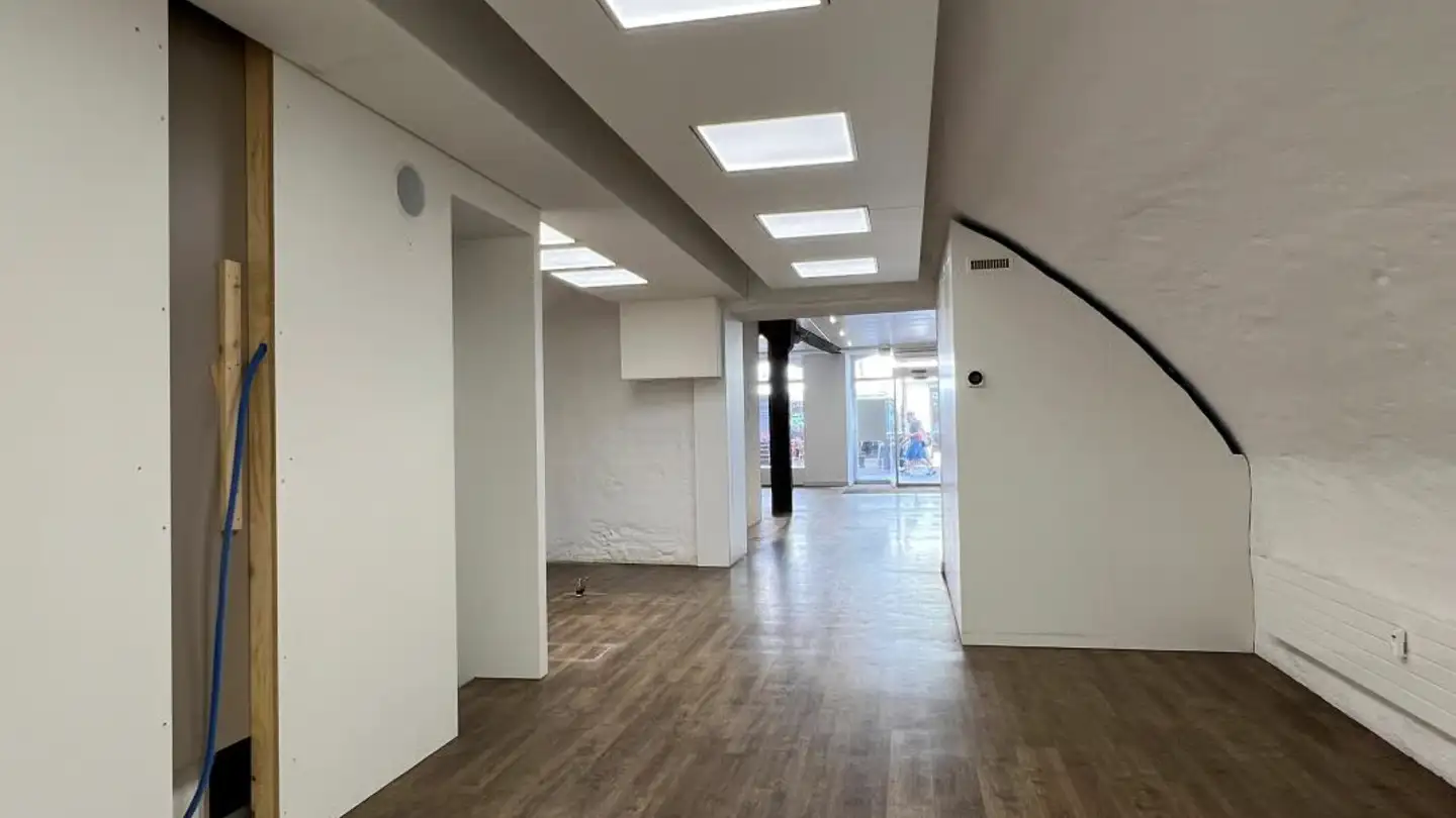 Magasin à louer - Vorstadt 12, 8200 Schaffhausen - Photo 4