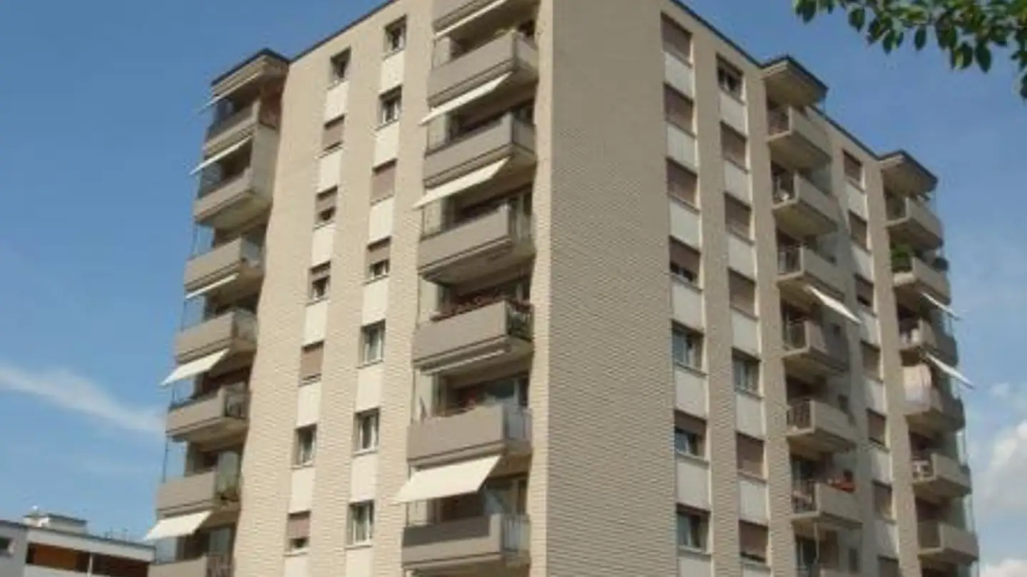 Wohnung mieten - Adlerstrasse 1, 8854 Siebnen