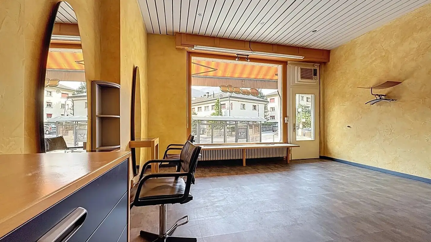 Commerciale in affitto - Rue Beausite 2, 3960 Sierre - Photo 2