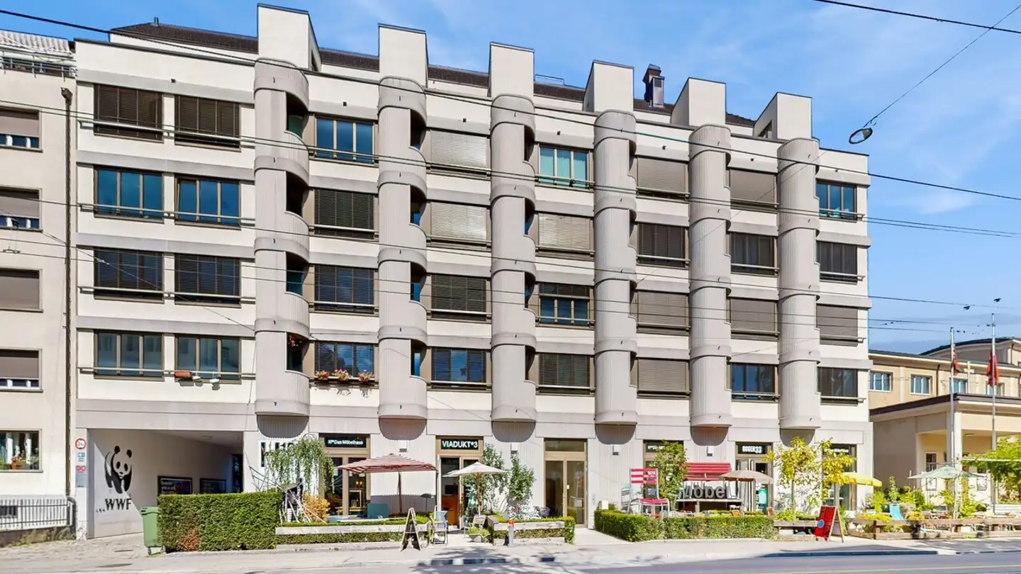 Tiefgaragenstellplatz mieten - Hohlstrasse, 8004 Zürich