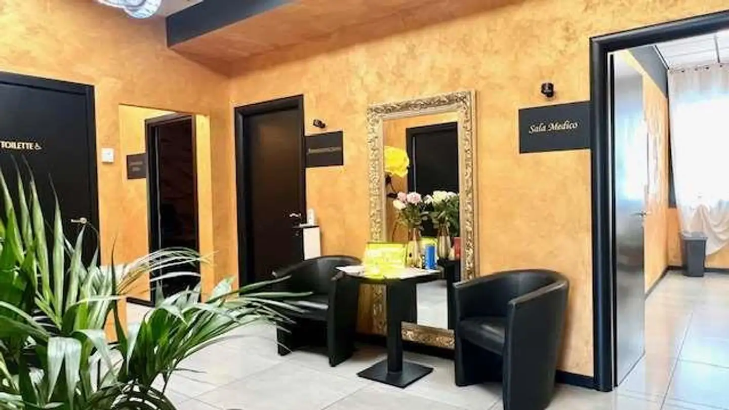 Spazio ufficio in vendita - 6929 Gravesano - Photo 2