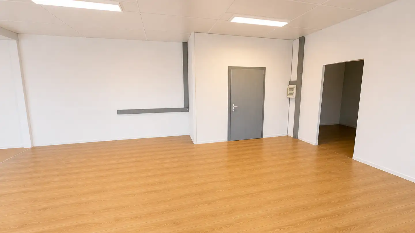 Industrieimmobilie mieten - Chemin Des Grandes-Vies, 2900 Porrentruy