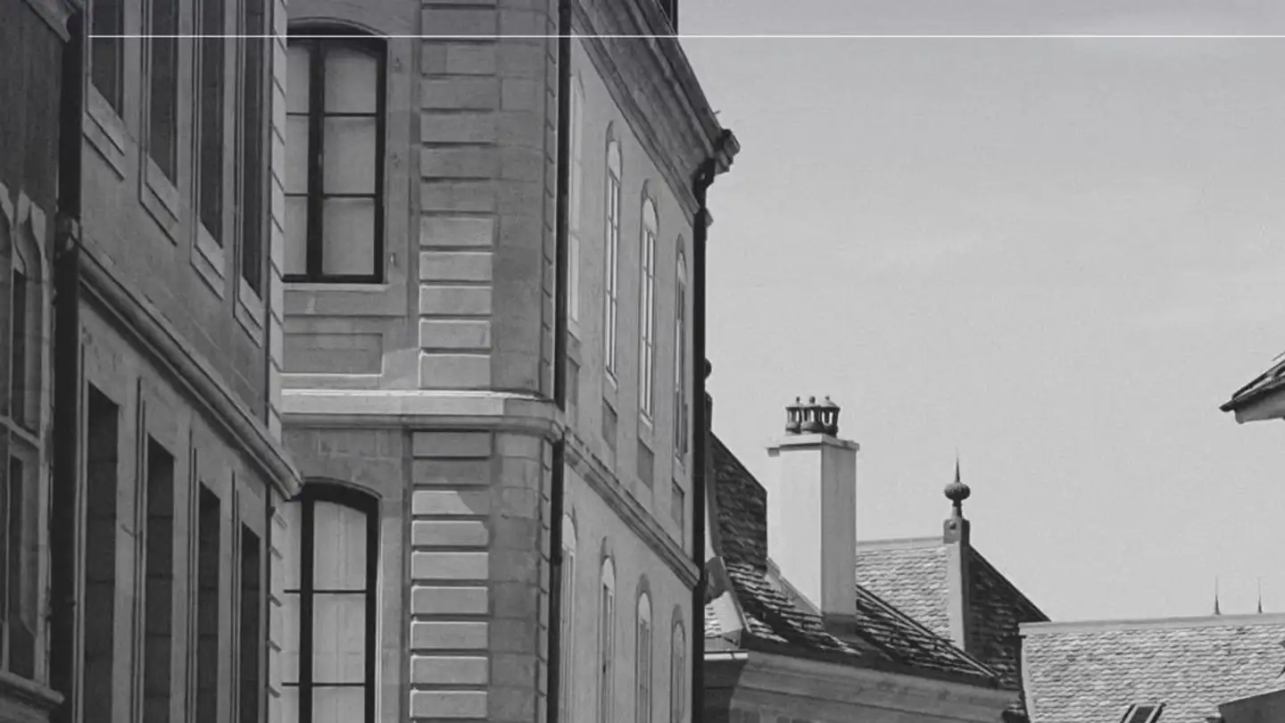 Mixed-use building for sale - 1260 Nyon