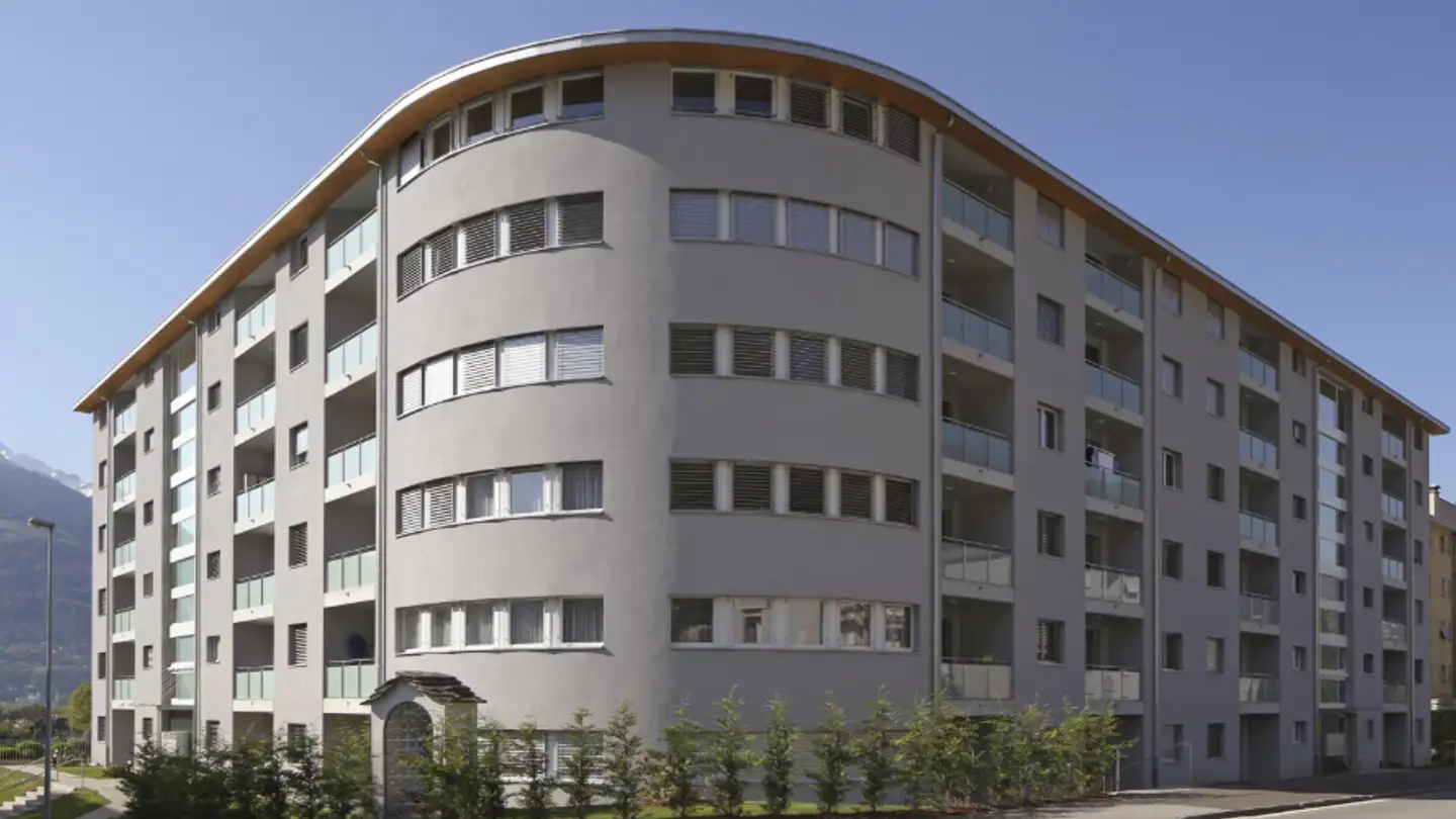 Outdoor parking space for rent - Via Gerbione 8, 6598 Tenero