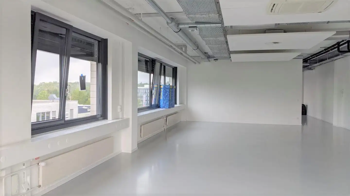 Office space for rent - Hofwisenstrasse 50a, 8153 Rümlang - Photo 2