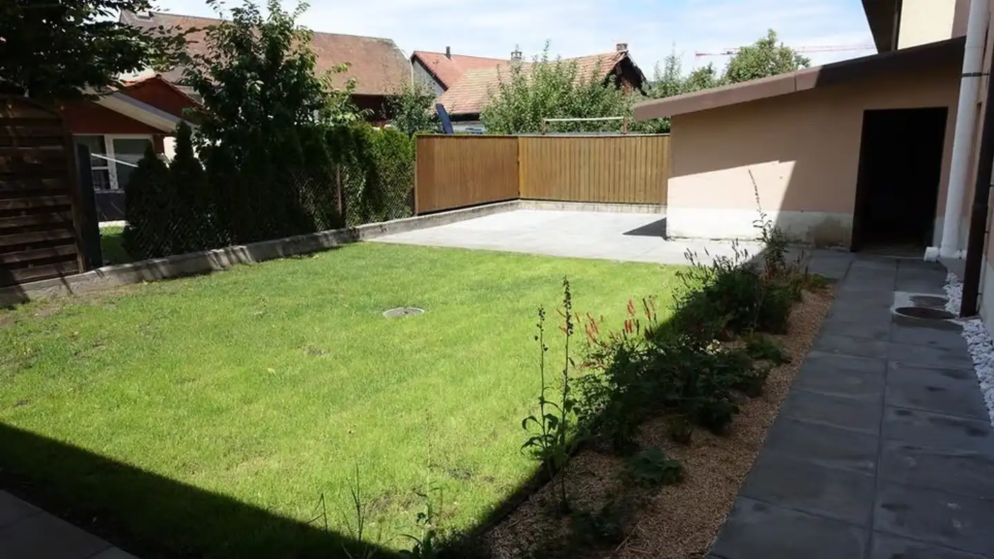 Residential building for sale - 2854 Bassecourt - Photo 2