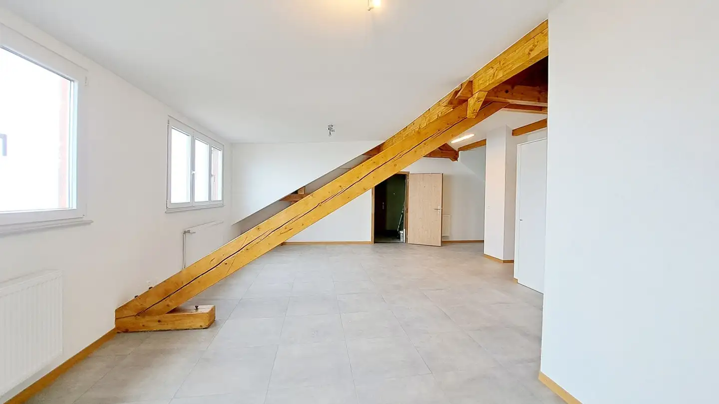 Attique à louer - Rue Du Chasseron 24, 1450 Ste-Croix - Photo 3