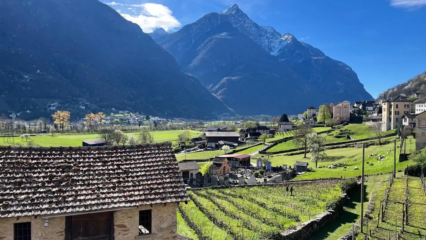 Apartment for rent - Via Semione Chiesa 24, 6714 Semione - Photo 2