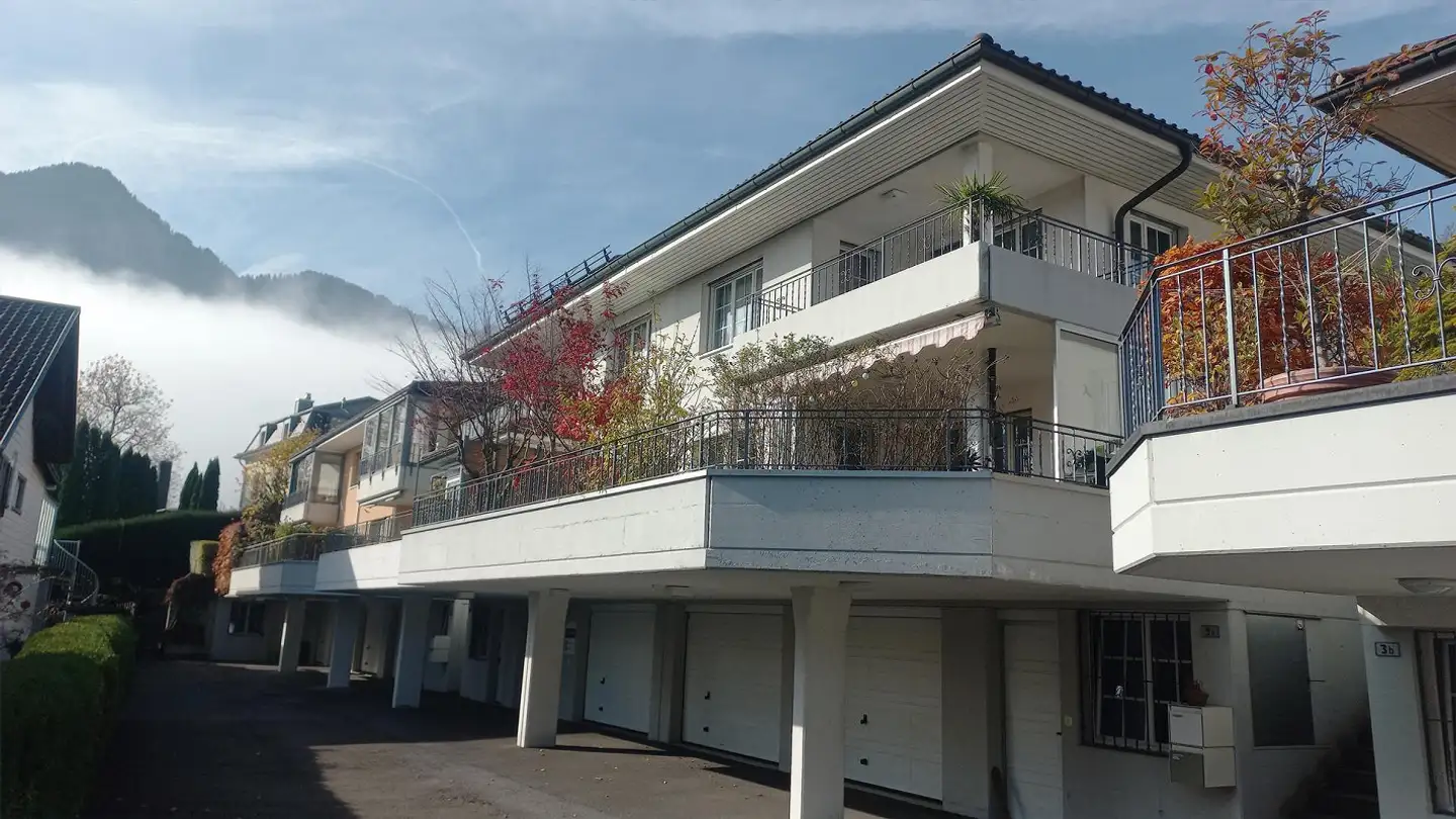 Semi-detached house for sale - Tunnelweg 5a, 6414 Oberarth