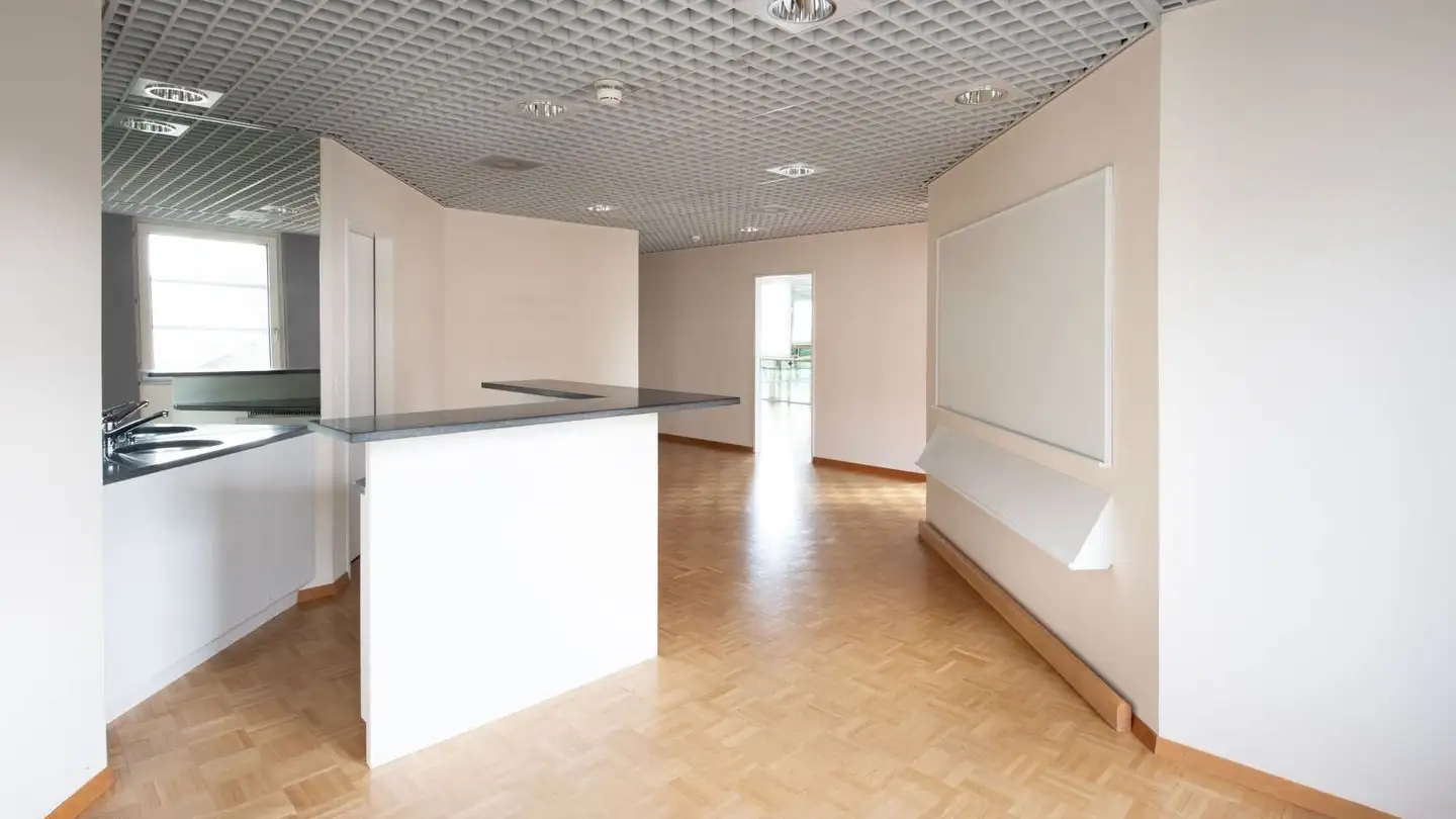 Bureau à louer - Merkurstrasse 1, 8640 Rapperswil SG - Photo 2