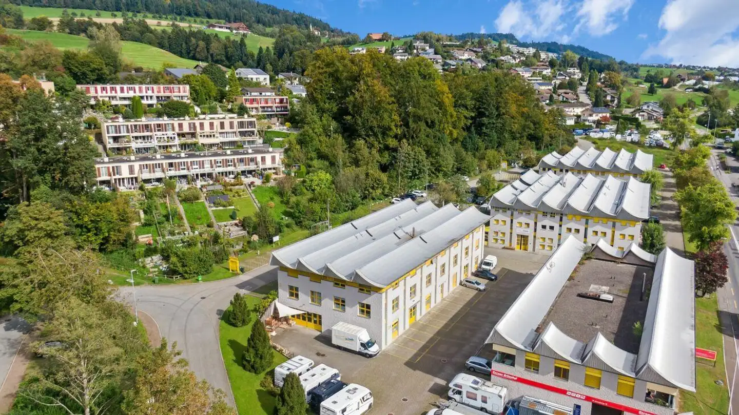 Bureau à louer - Winkelbüel 2, 6043 Adligenswil - Photo 2