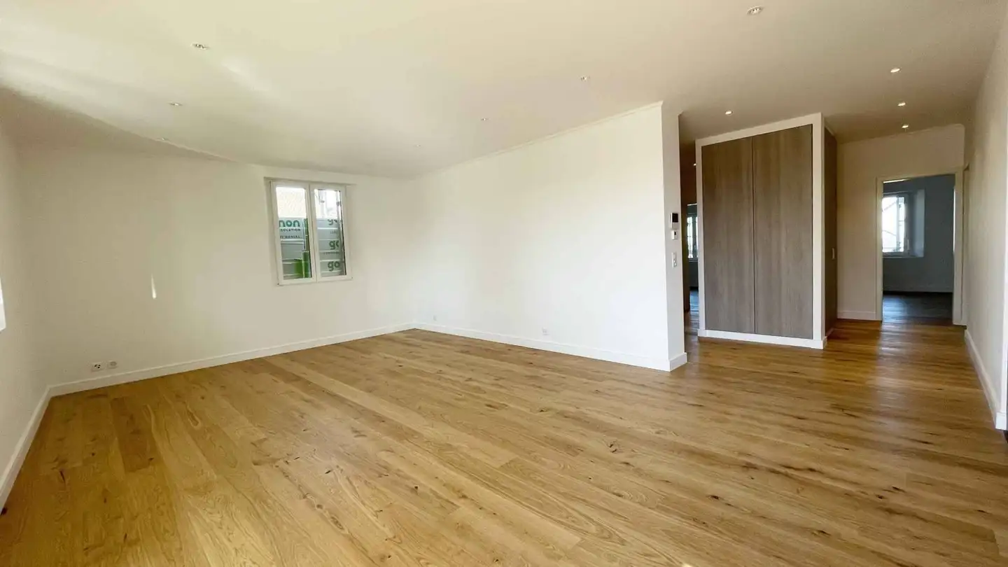 Wohnung mieten - Route d'Essertines, 1187 St-Oyens - Foto 4