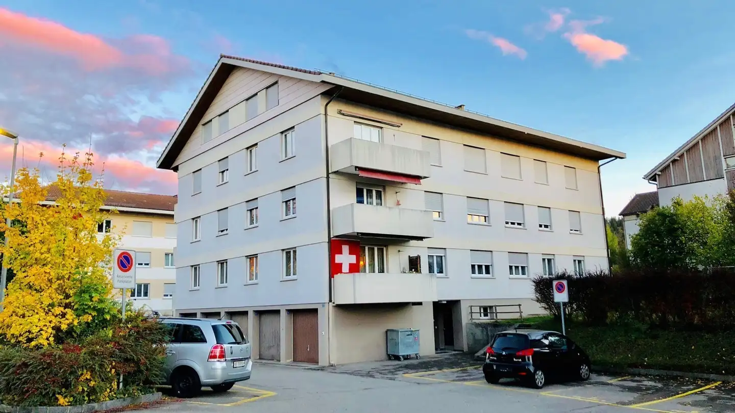 Wohnung mieten - Eigerweg 8, 3177 Laupen BE