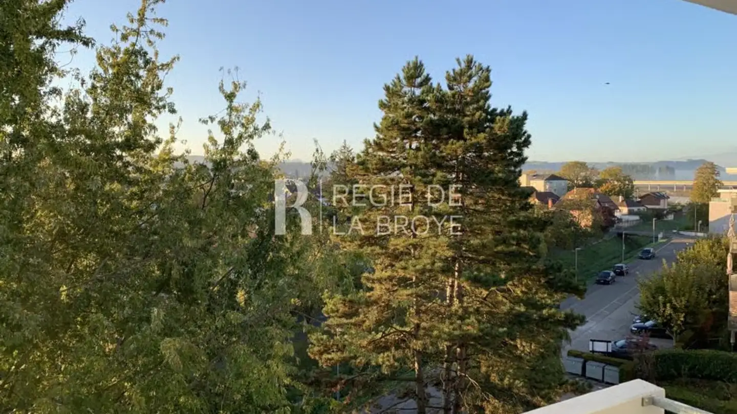 Appartement à louer - Rue Du Canal 12, 1400 Yverdon-les-Bains - Photo 2