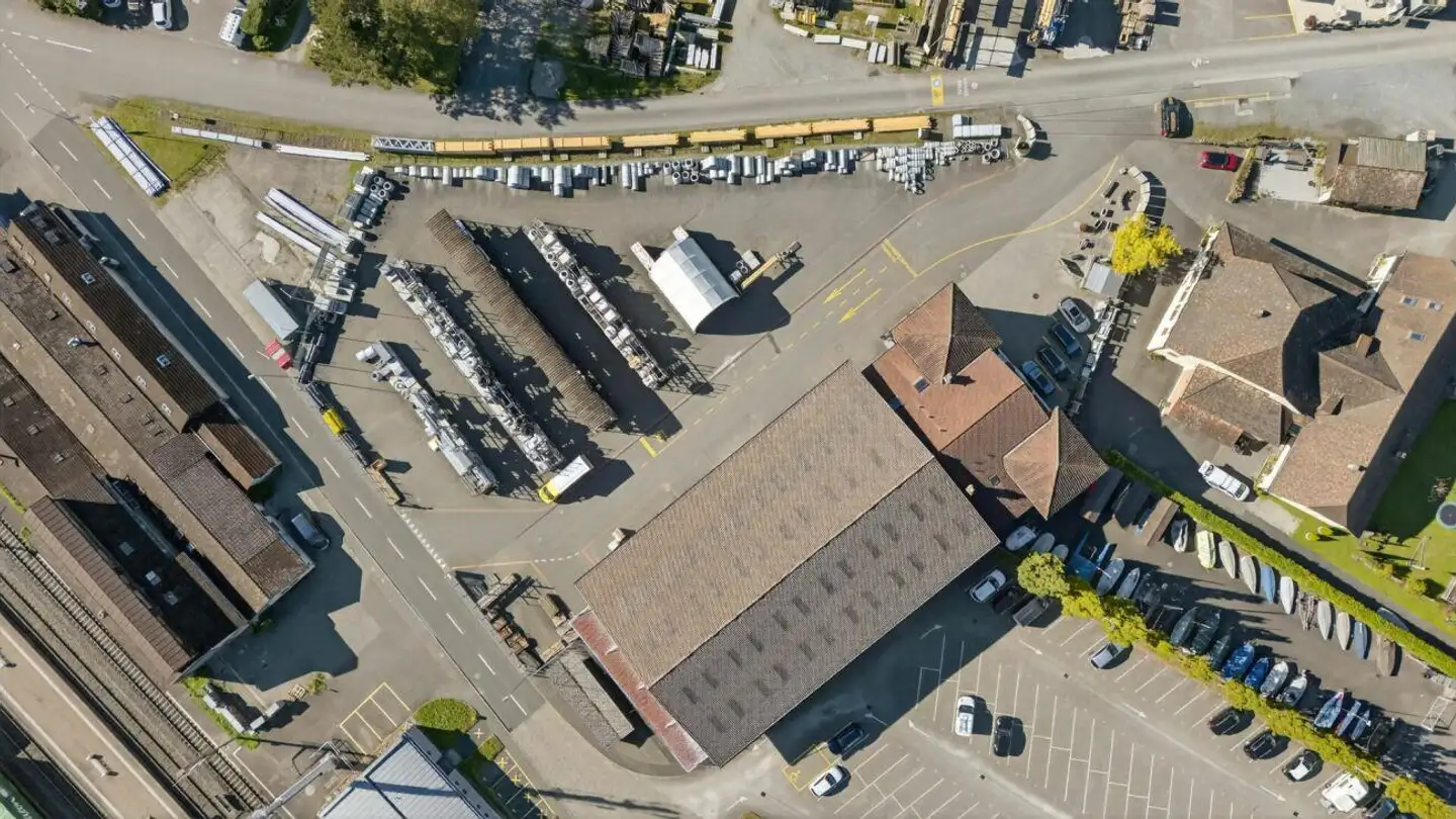 Commercial for sale - Seemattstrasse 2, 6454 Flüelen - Photo 2