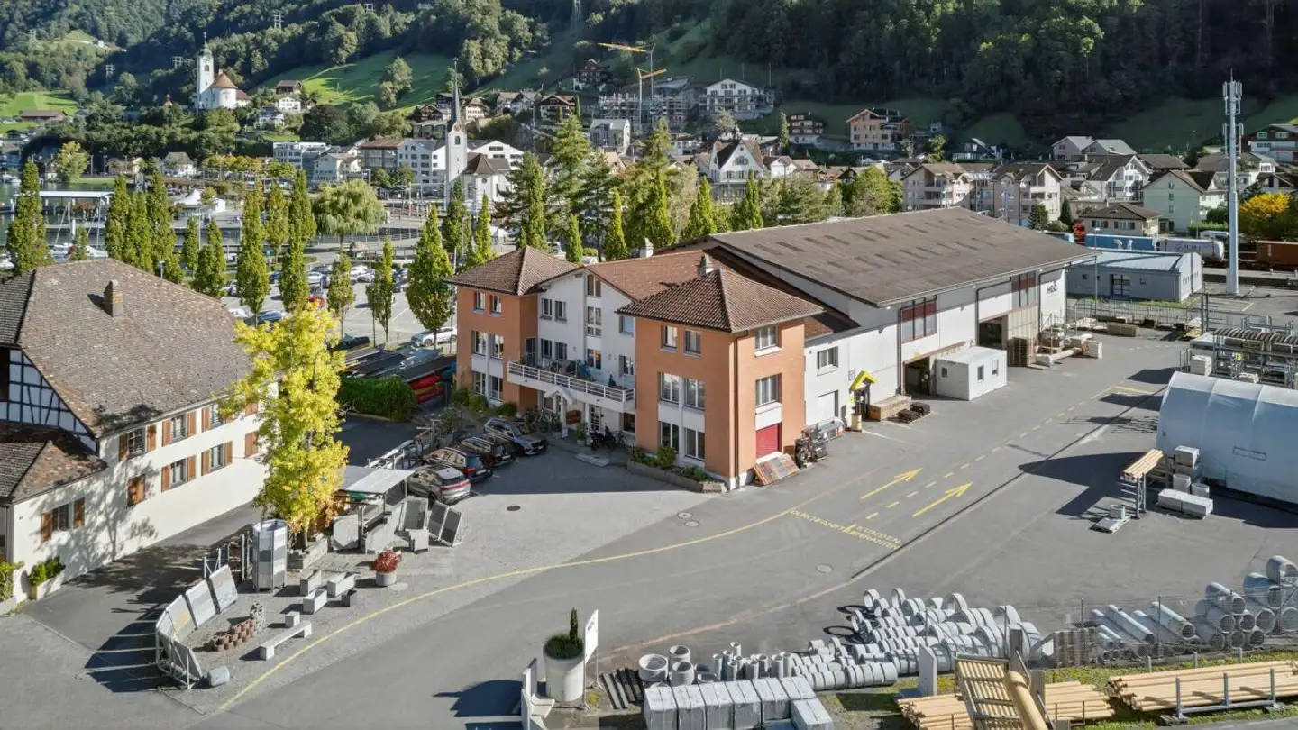 Commercial for sale - Seemattstrasse 2, 6454 Flüelen - Photo 3