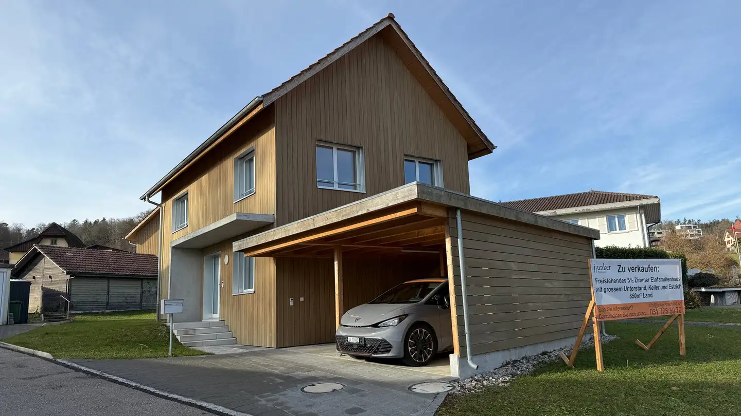 Single house for sale - Hauptstrasse 21, 3274 Hermrigen