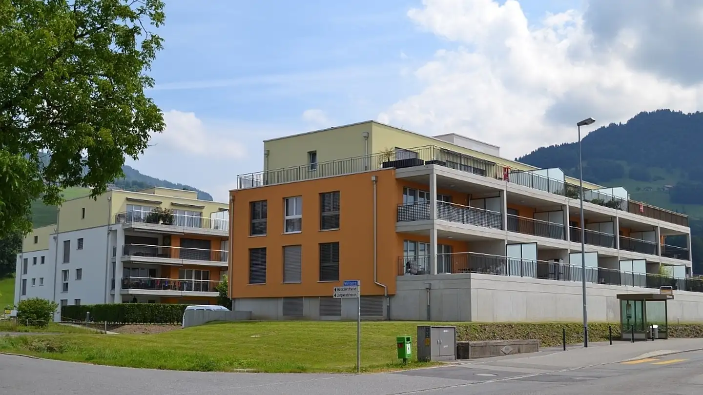 Appartement à louer - Hofackerstrasse 2, 8722 Kaltbrunn