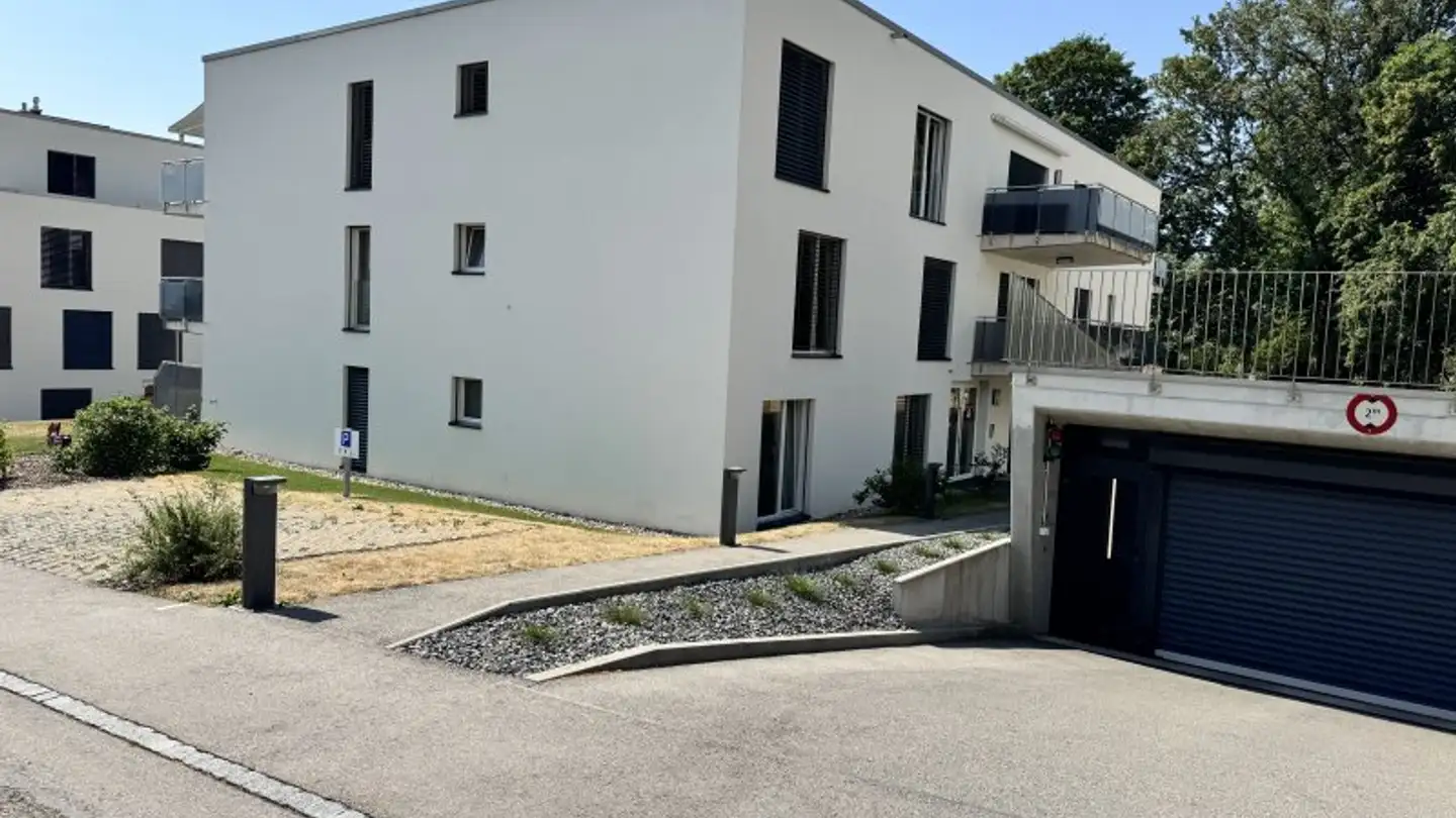 Underground parking space for rent - Chemin Du Grillon, 2206 Les Geneveys-sur-Coffrane