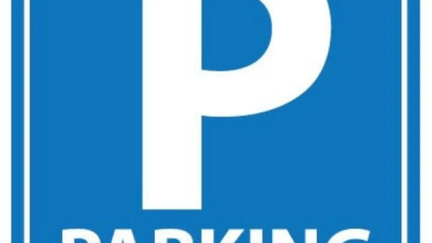 Underground parking space for rent - Chemin Du Grillon, 2206 Les Geneveys-sur-Coffrane - Photo 3