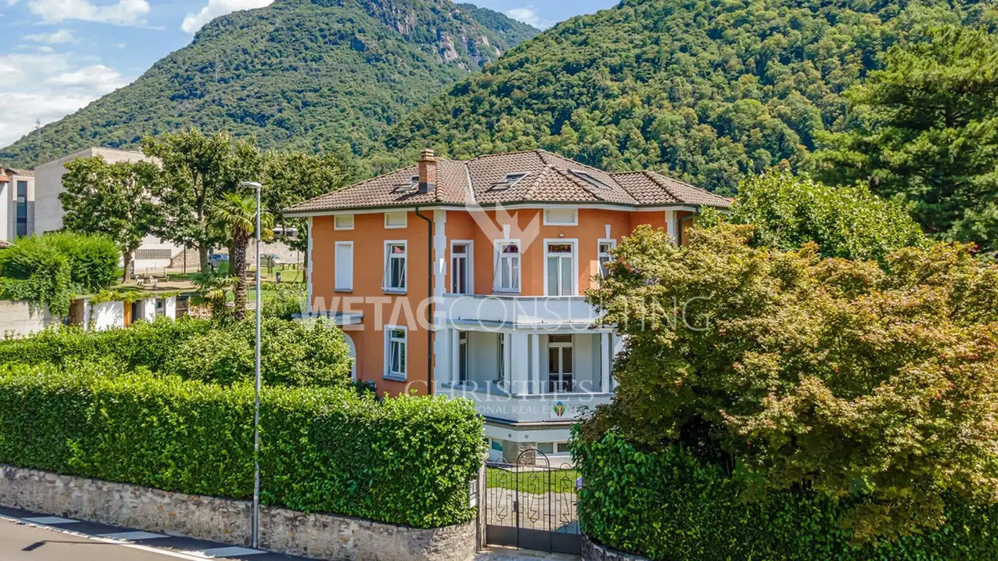 Villa in vendita - 6517 Arbedo