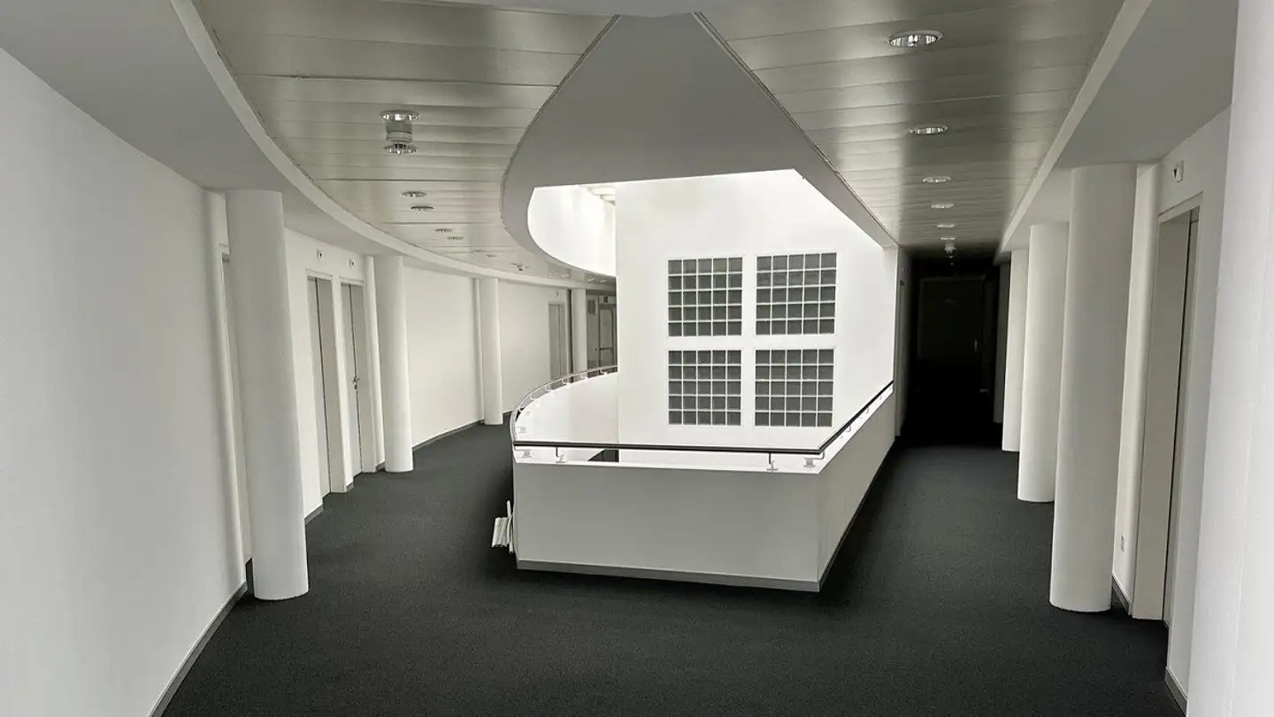 Office space for rent - Talstrasse 45, 4144 Arlesheim - Photo 2