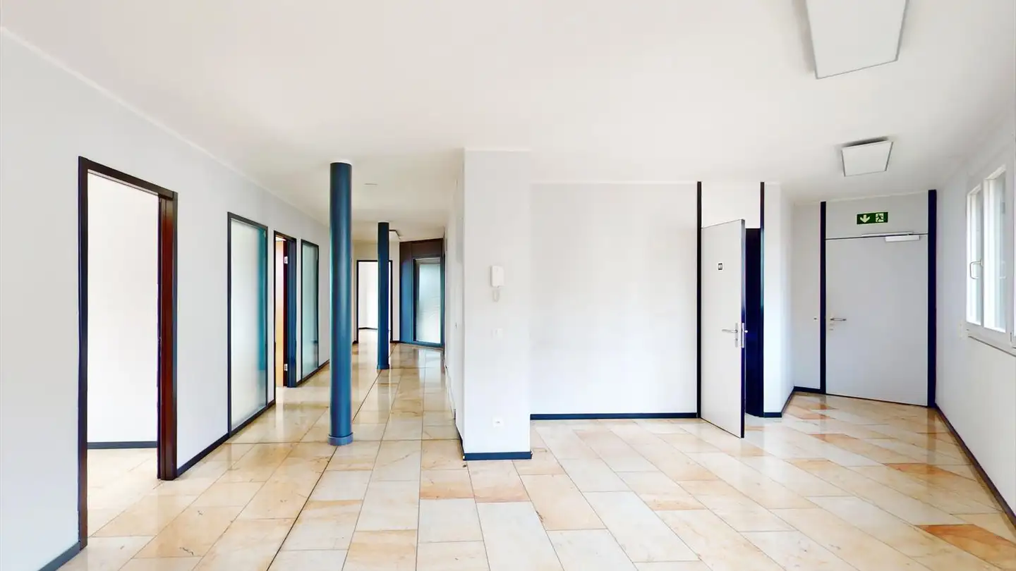 Commerciale in affitto - Via Stefano Franscini 10, 6850 Mendrisio