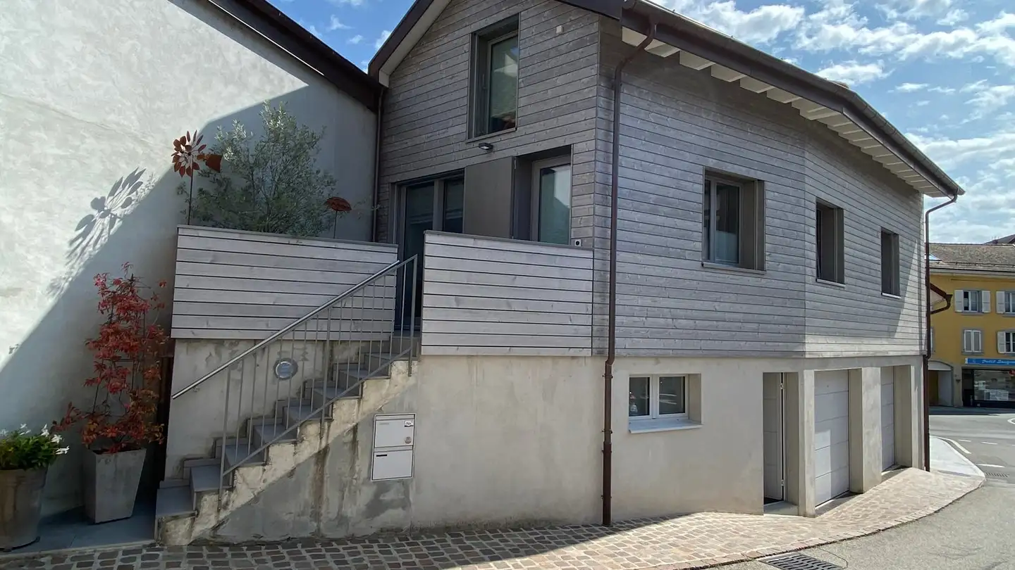 Casa a schiera in affitto - Place De La Harpe, 1180 Rolle - Photo 4