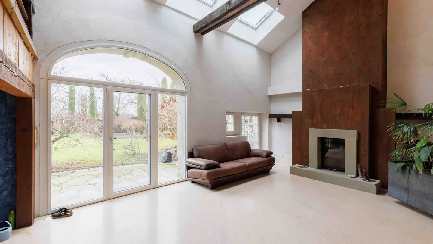 Single house for sale - 1036 Sullens