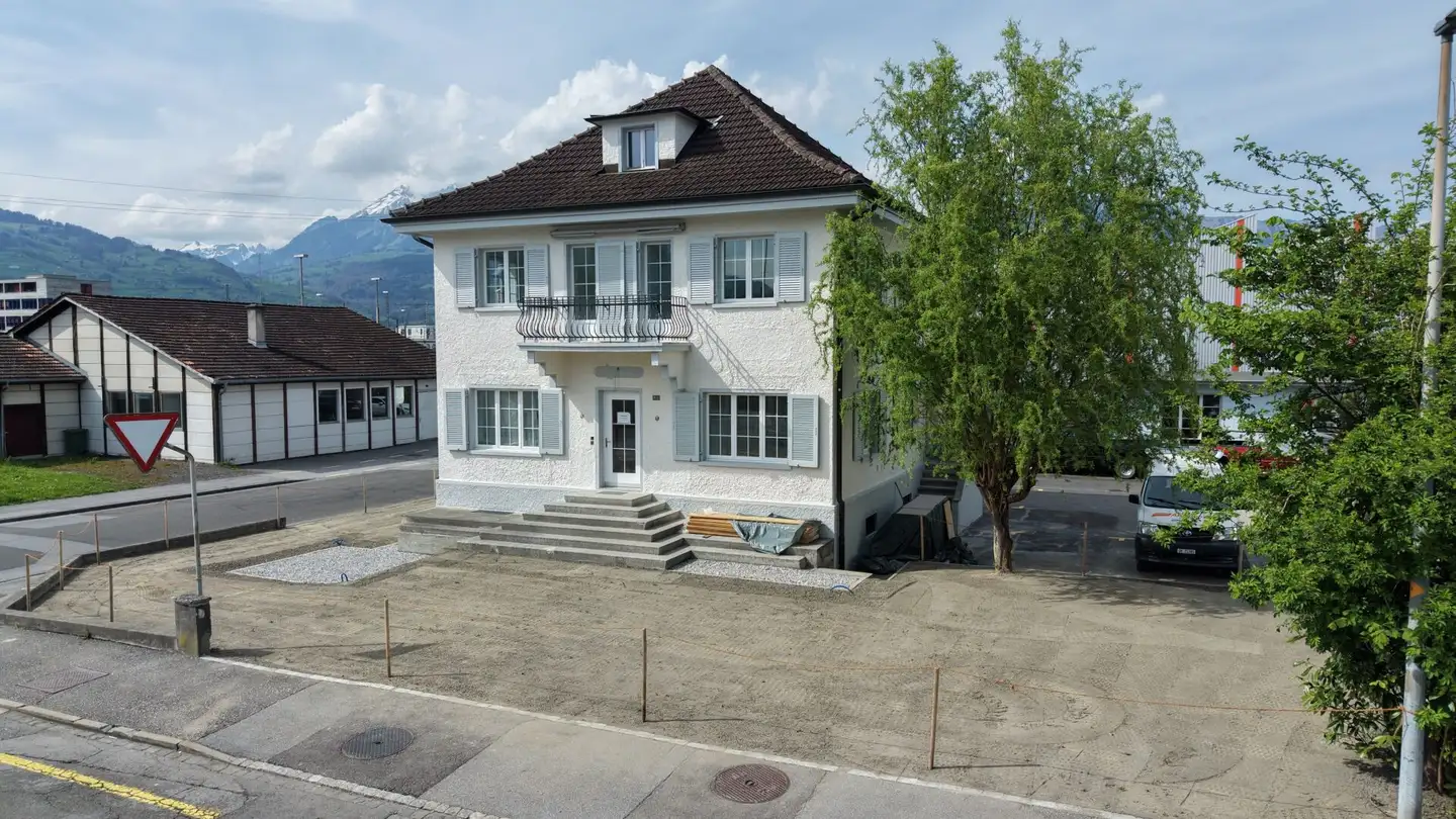 Residential building for sale - Rheinstrasse 1, 9470 Buchs SG