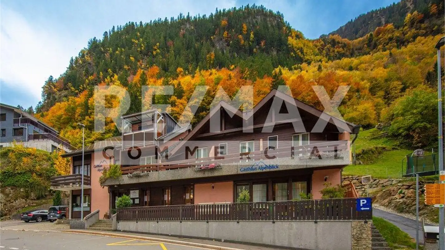 Commercial for sale - 6475 Bristen