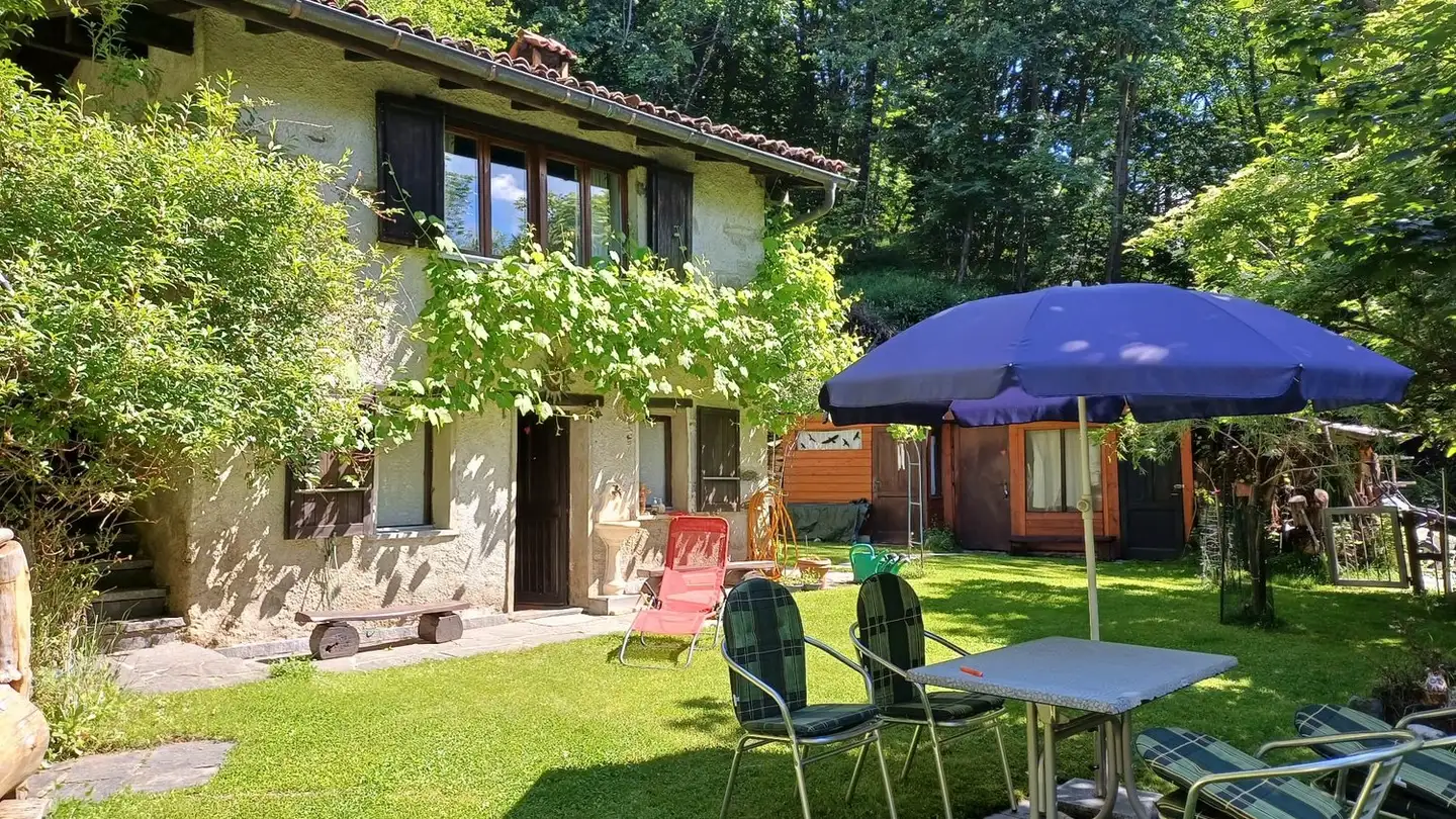 Einfamilienhaus mieten - 6951 Insone