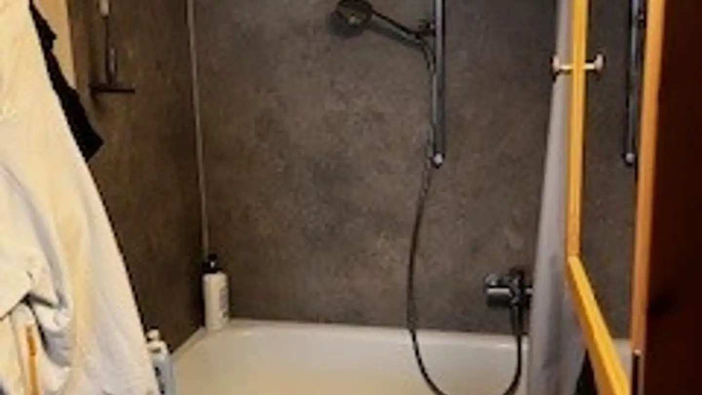 Wohnung mieten - Interlakenstrasse 77, 3705 Faulensee - Foto 4