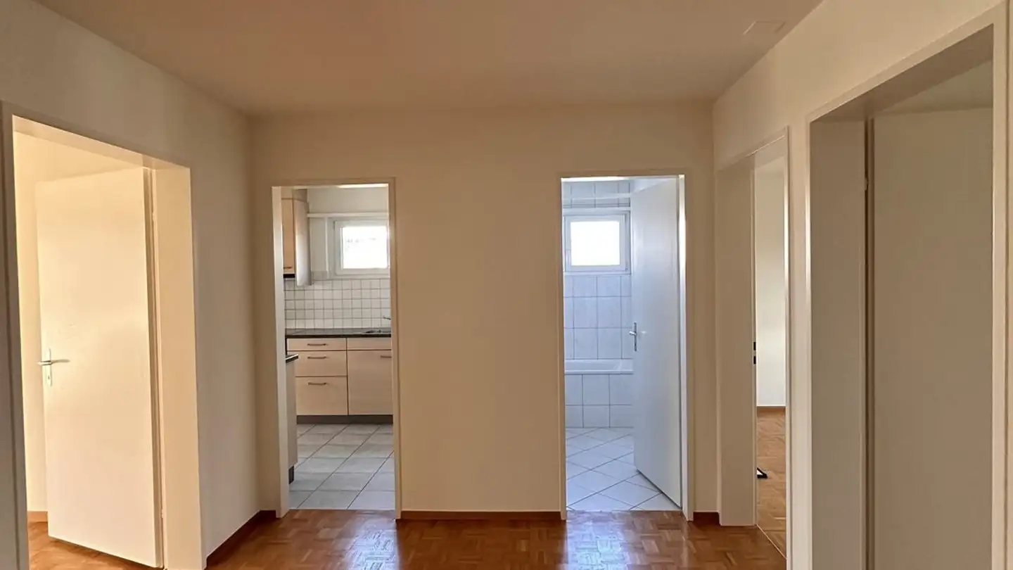 Apartment for rent - Birsmattstrasse 16, 4106 Therwil - Photo 2