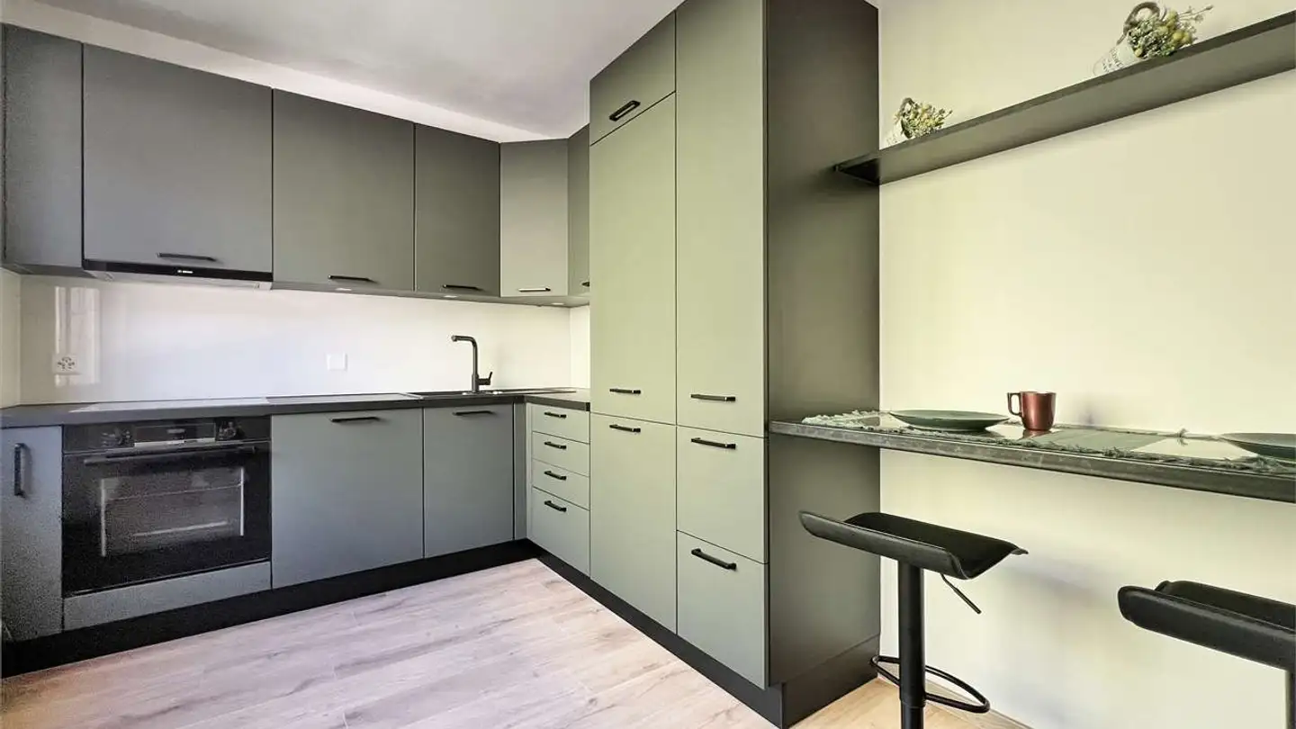 Möblierte Wohnung kaufen - Via Cantonale 22, 6532 Castione