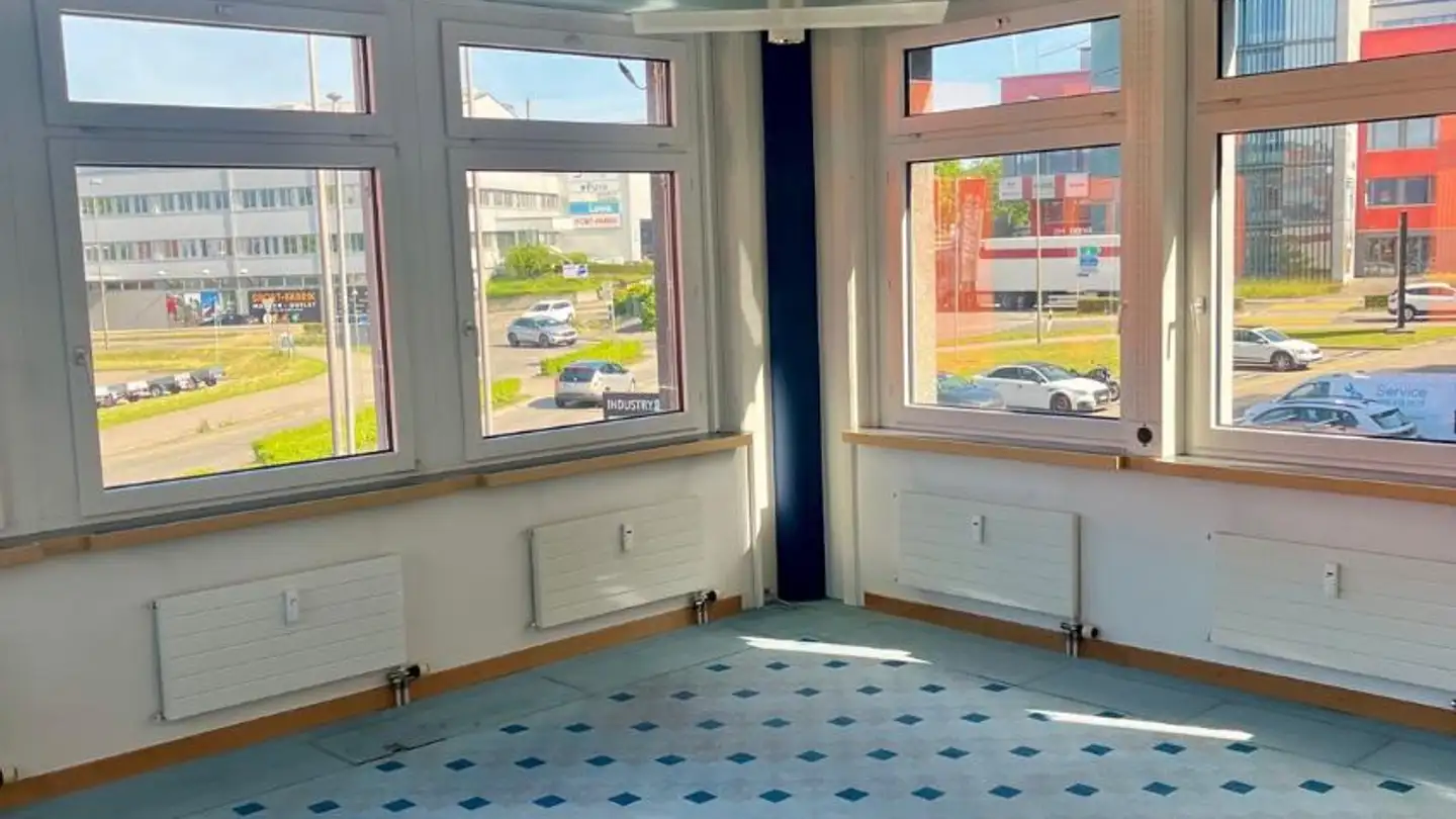 Office space for rent - Industriestrasse 22, 8604 Volketswil - Photo 4