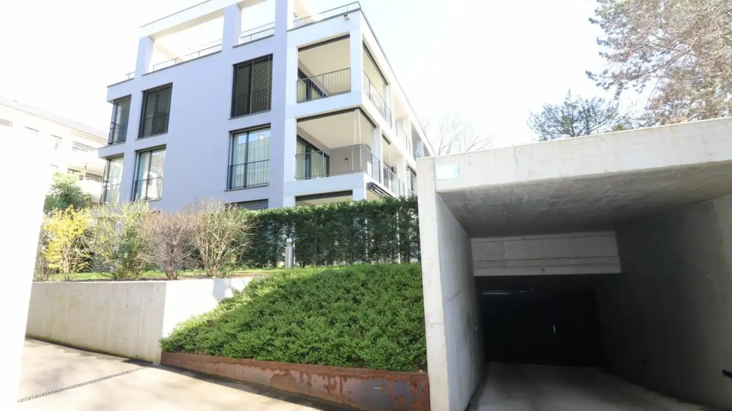 Underground parking space for rent - Gartenstrasse 87, 4052 Basel