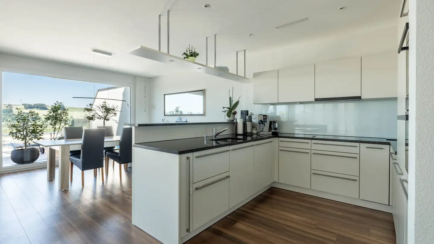 Stepped apartment for sale - Weitblick, 6038 Gisikon - Photo 2