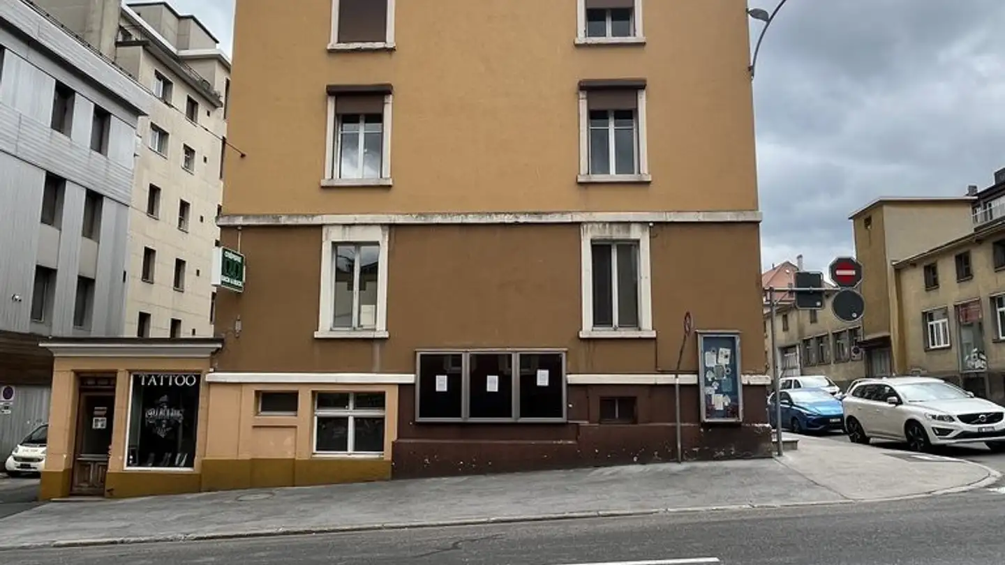 Commercial for rent - Rue De La Serre 95, 2300 La Chaux-de-Fonds