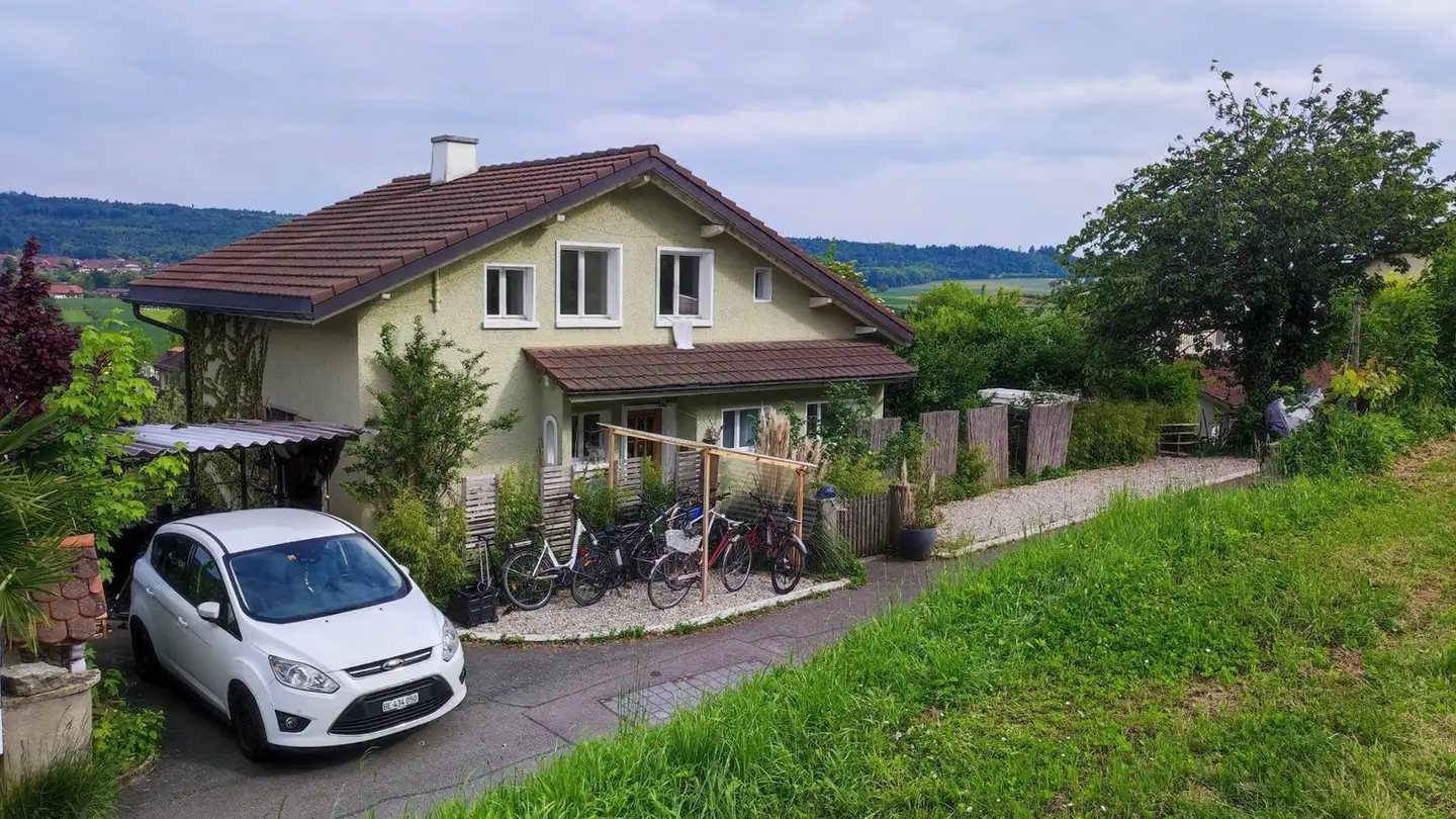 Single house for sale - 3235 Erlach