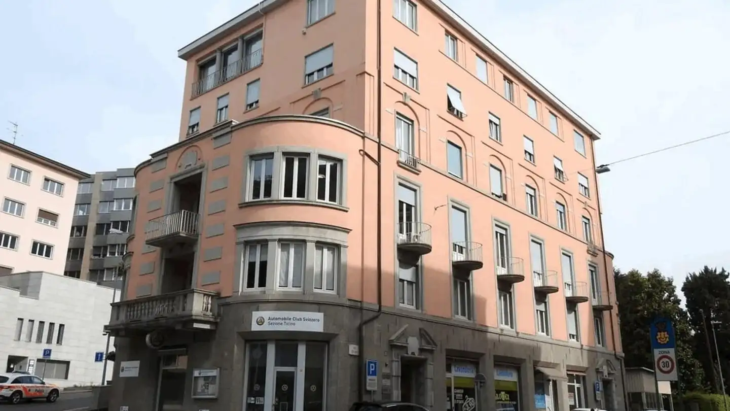 Bureau à louer - Via Dufour 1, 6900 Lugano