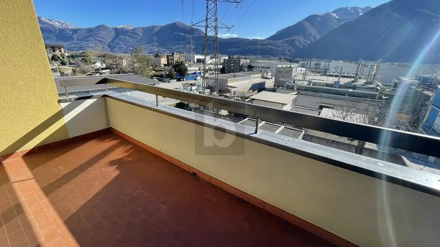 Appartamento in vendita - 6595 Riazzino